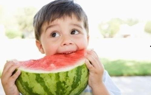 娱乐吃瓜酱边角地